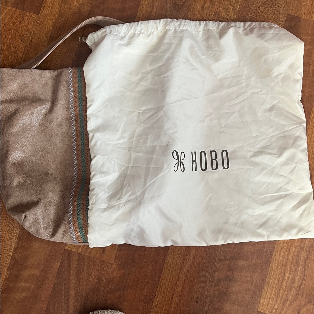 Like new Tan Suede Hobo Shoulder Bag - Picture 16 of 16